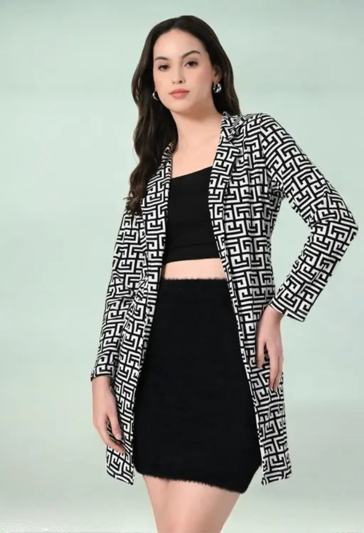 Fancy Ravishing Women Capes, Shrugs & Ponchos