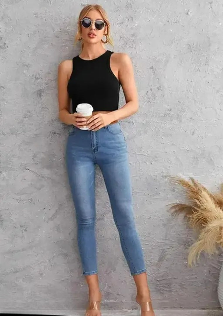 Tank top white and black tending western wear