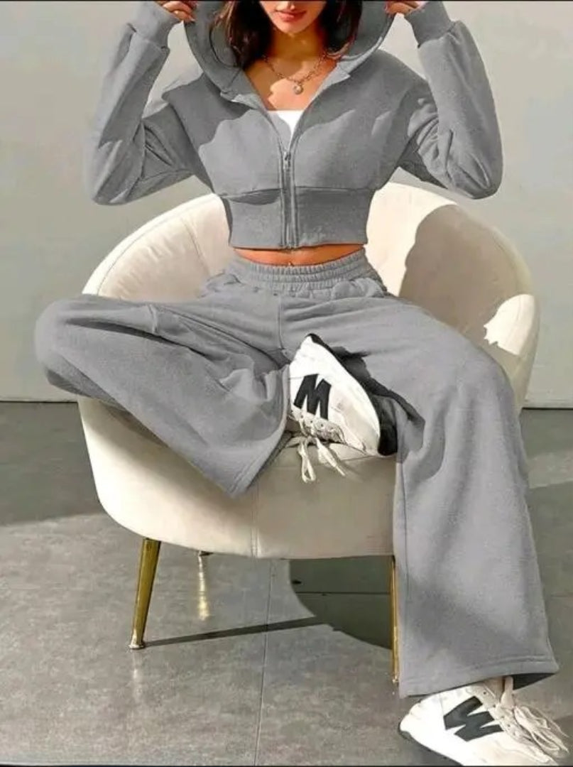 Women’s Grey Hoodie Jogger Set | Zip-Up Crop Hoodie & Wide-Leg Pants | Casual Co-Ord Tracksuit