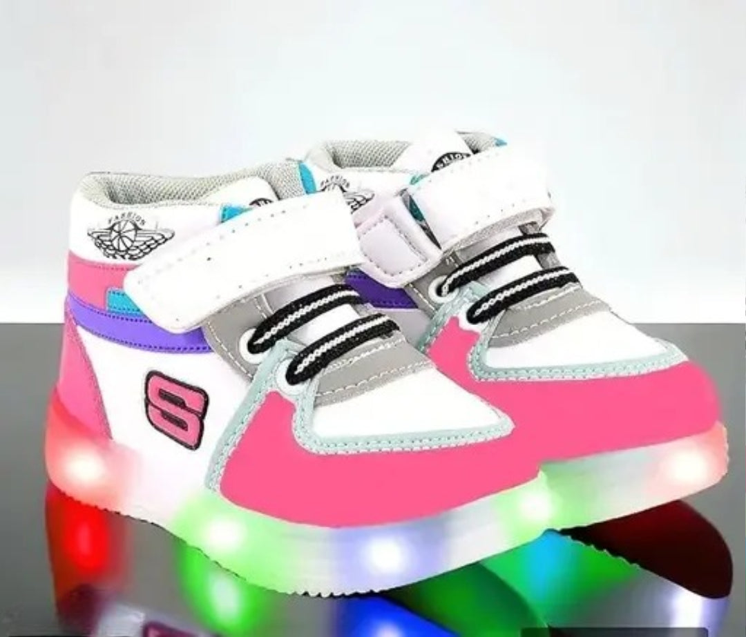 Kids Unisex Fashionable LED Lights Unisex Sneakers and Walking Shoes for Boys and Girls